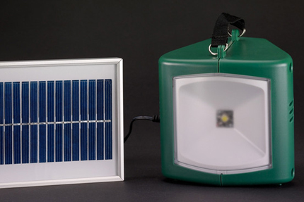 blog_solar_lamp_british_mus.jpg