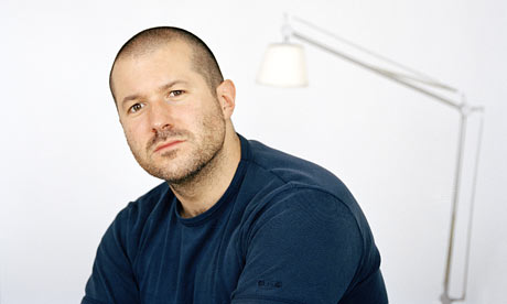 cr_jonathan_ive_apple.jpg
