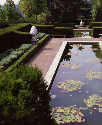 cr_page_garden_schinz.jpg