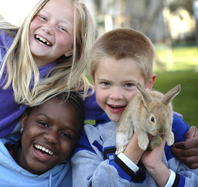 easter_children_bunny_400w.jpg