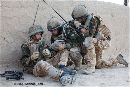 f_afghanistan_3_soldiers_yo.jpg