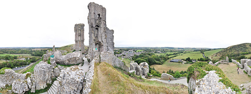 f_corfe_castle_wiki.jpg