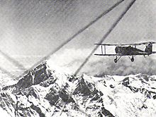 h_hamilton_everest_flight_1933.jpg