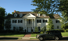 American Colonial house