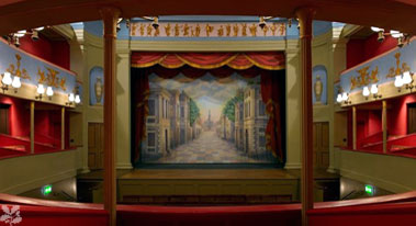 cr_theatreroyal_burystedmunds.jpg