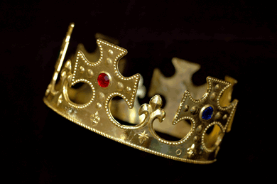 Crown with Cross and fleur-de-lis